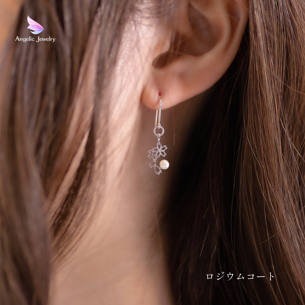 透かし桜とパールのピアス - Angelic Jewelry